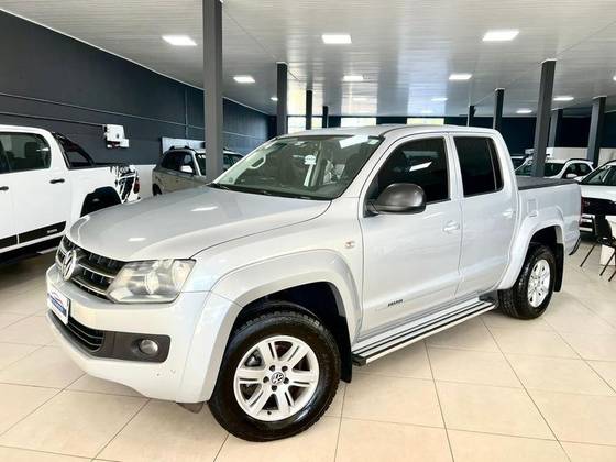 VOLKSWAGEN AMAROK 2.0 TRENDLINE 4X4 CD 16V TURBO INTERCOOLER DIESEL 4P AUTOMÁTICO